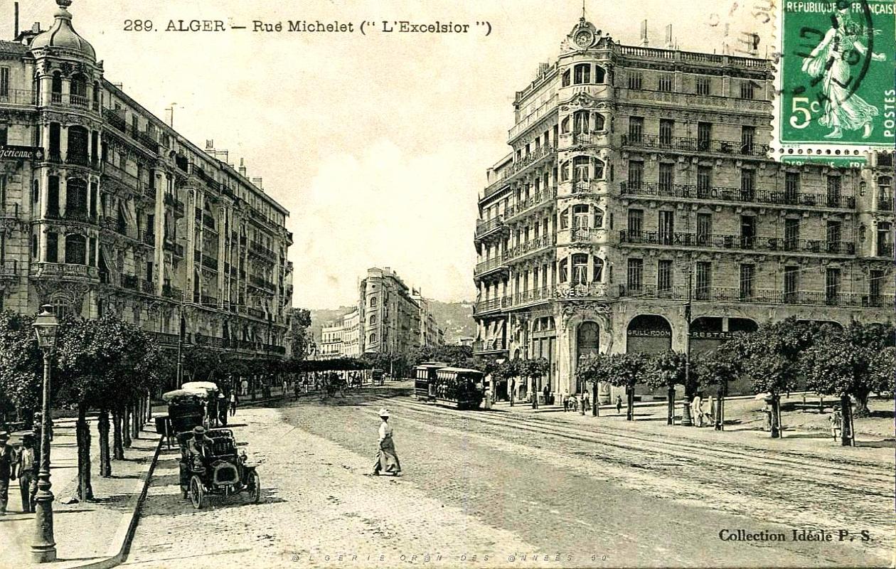 386- Alger - Rue Michelet.jpg